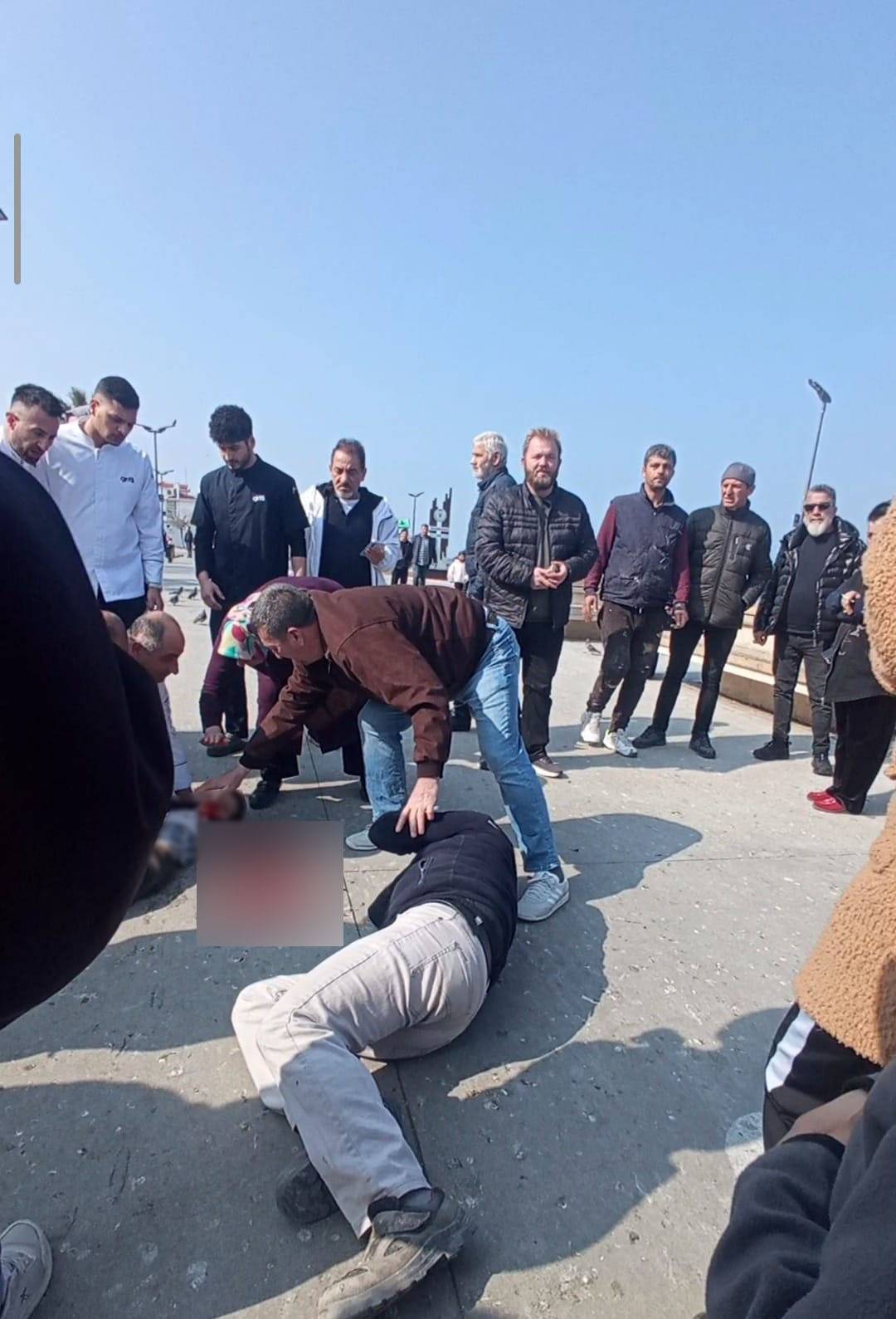 Çöp kamyonunun altında kalan çocuk hayatını kaybetti