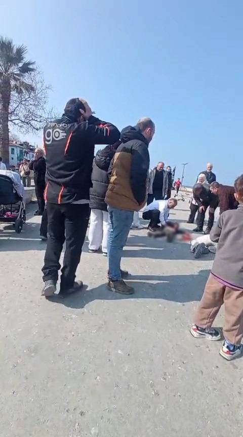 Çöp kamyonunun altında kalan çocuk hayatını kaybetti