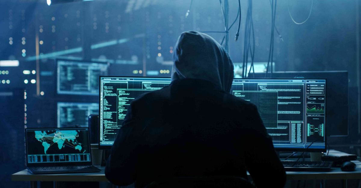 Siyah şapkalı hacker yakalandı!