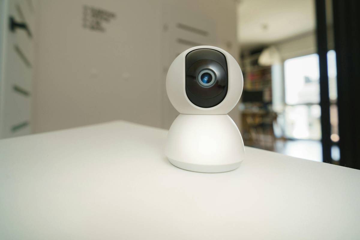 Robot süpürgelerde casusluk tehlikesi! 7 bin eve canlı sızıldı!