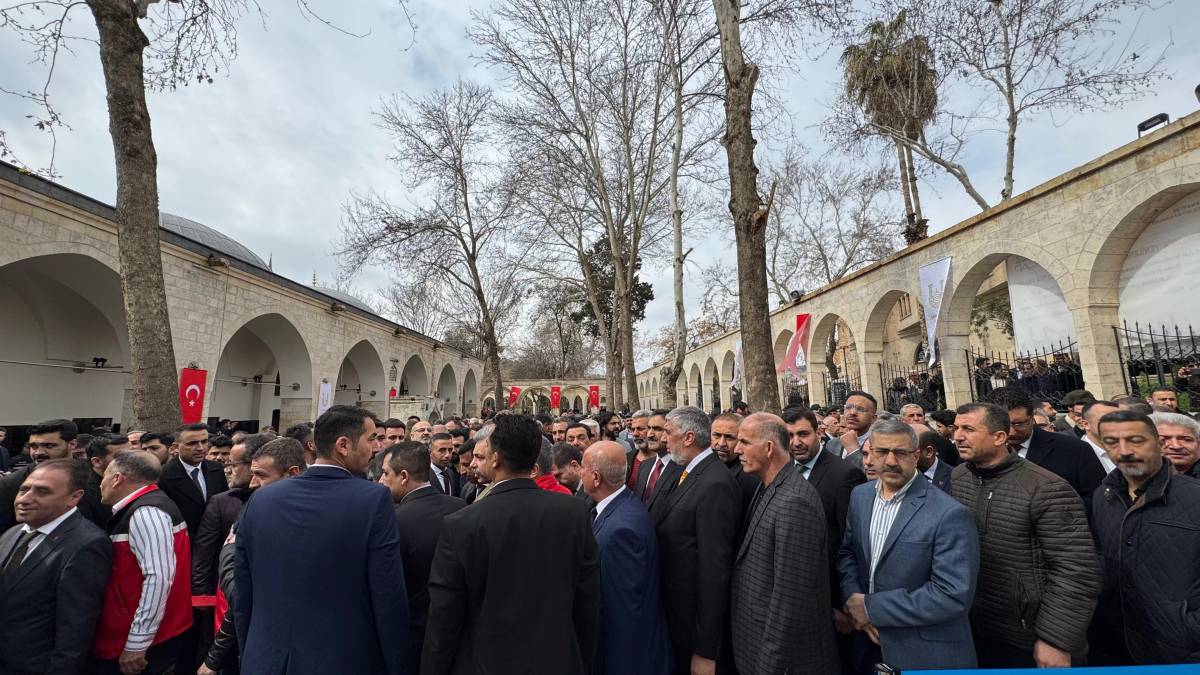Vali Şıldak vatandaşlarla bayramlaştı!