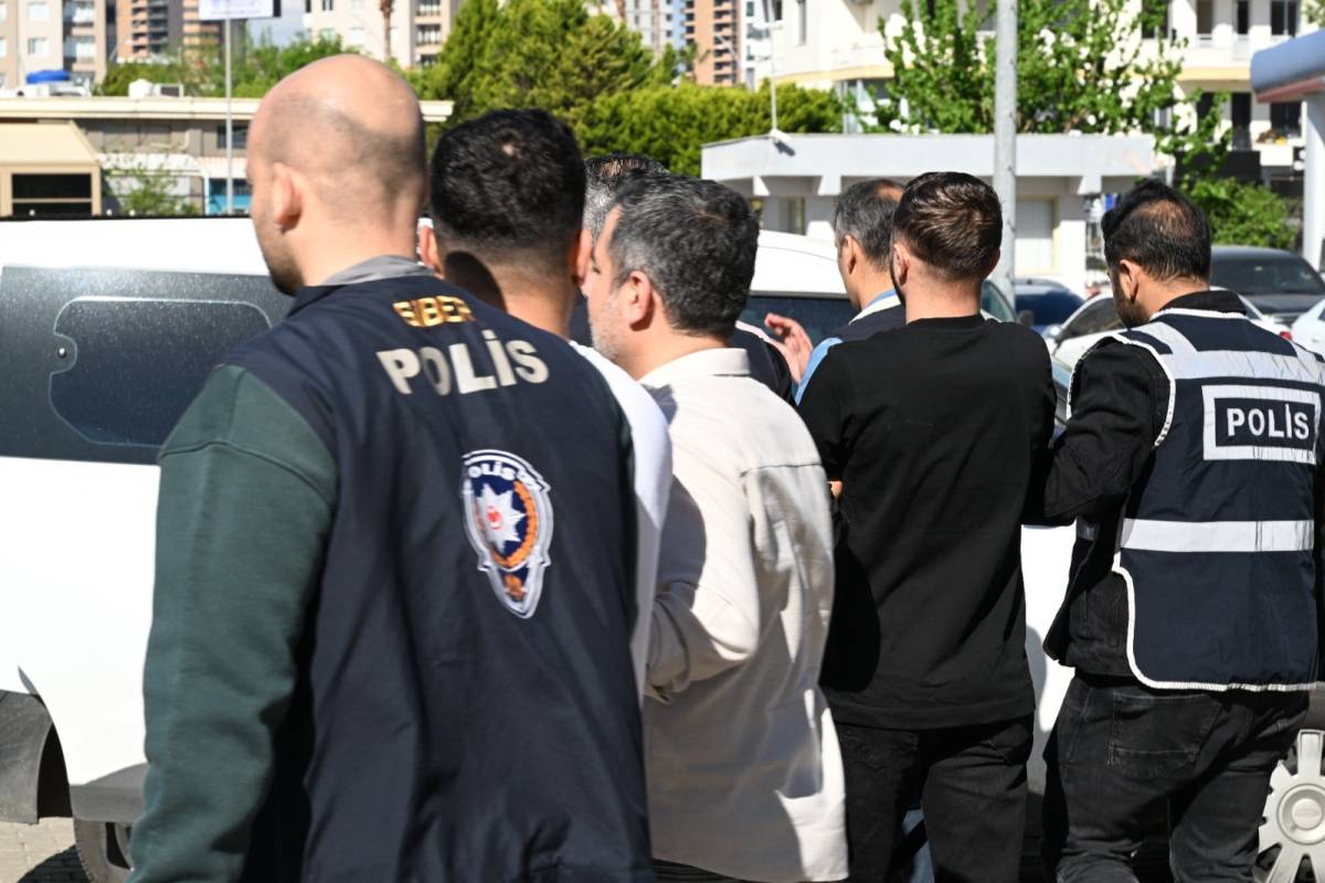 200 milyonluk yasa dışı bahis ağına darbe!