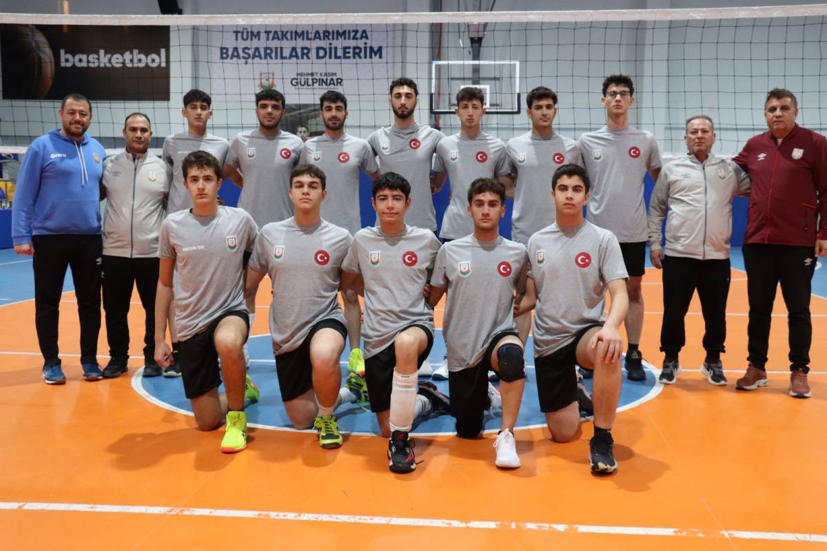 Büyükşehir Genç Erkekler Voleybol Takımı çeyrek finallere hazırlanıyor!