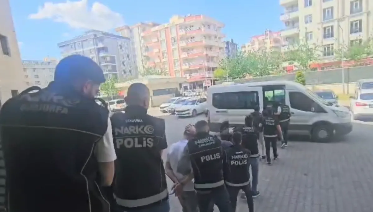 Şanlıurfa’da dev narkotik operasyonu! Çok sayıda şahıs tutuklandı!
