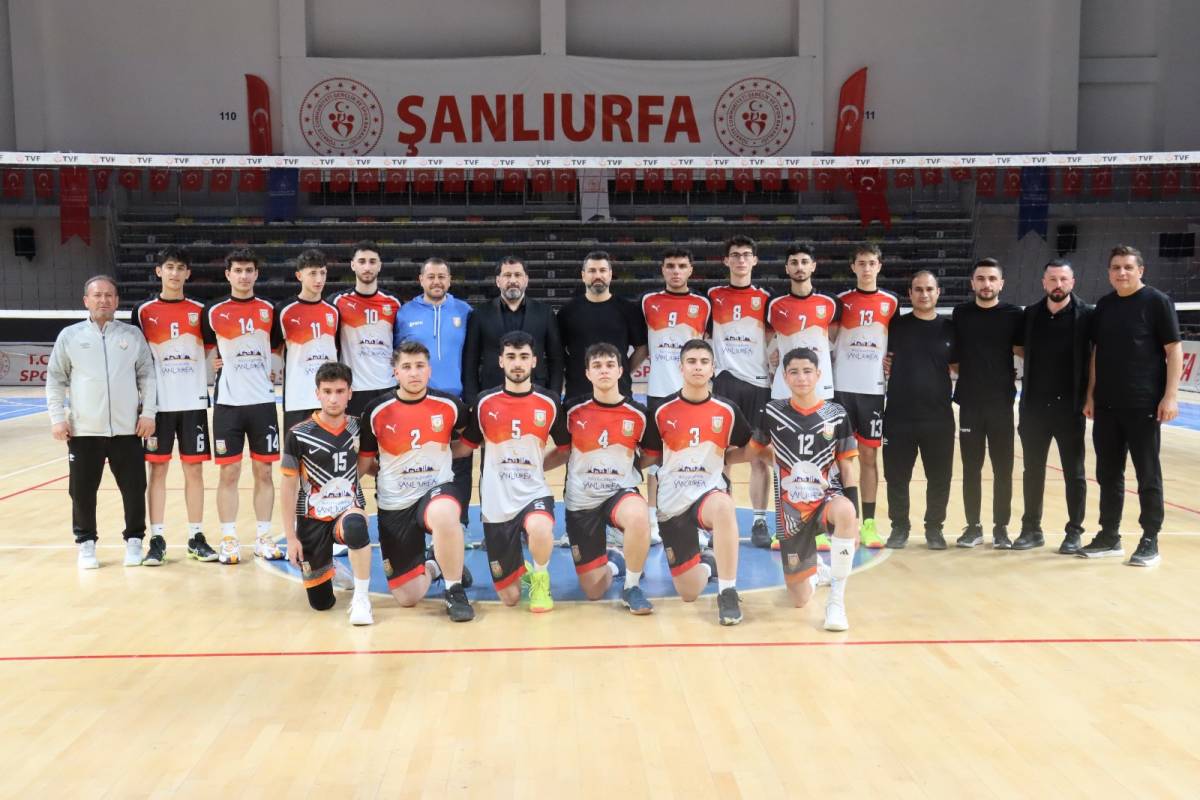 Şanlıurfa Büyükşehir Voleybol Takımı set vermedi!