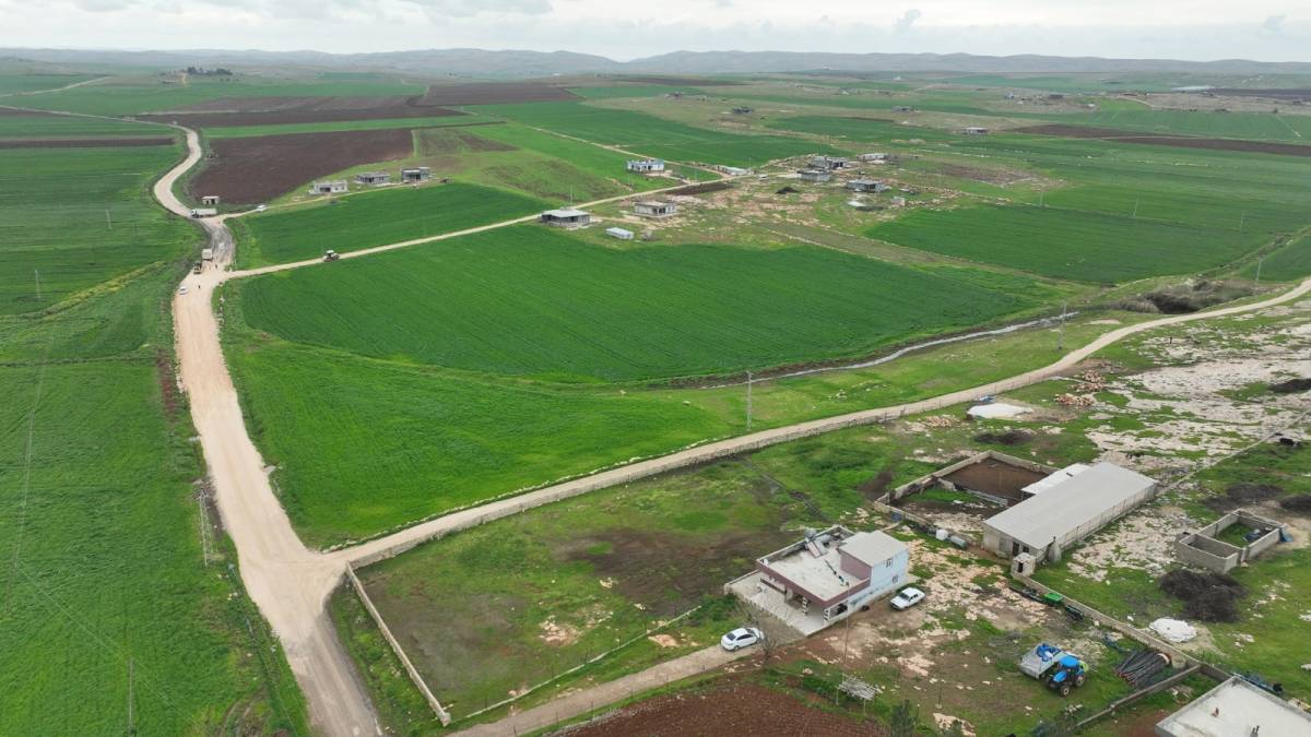 Büyükşehirden kırsalda yol çalışması!