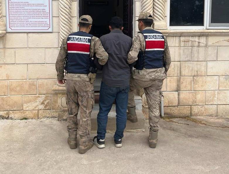 Firari hükümlü karaköprü'de yakalandı!