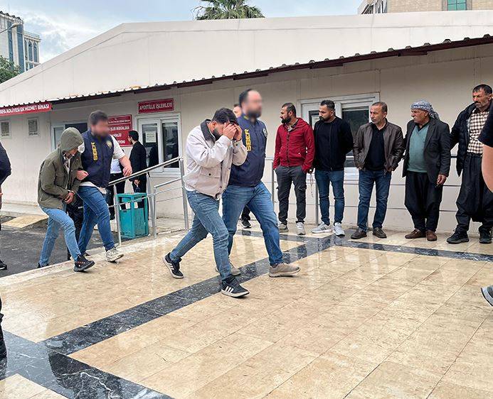 Urfa merkezli 7 ilde dev bahis operasyonu! Şüpheliler adliyeye sevk edildi!