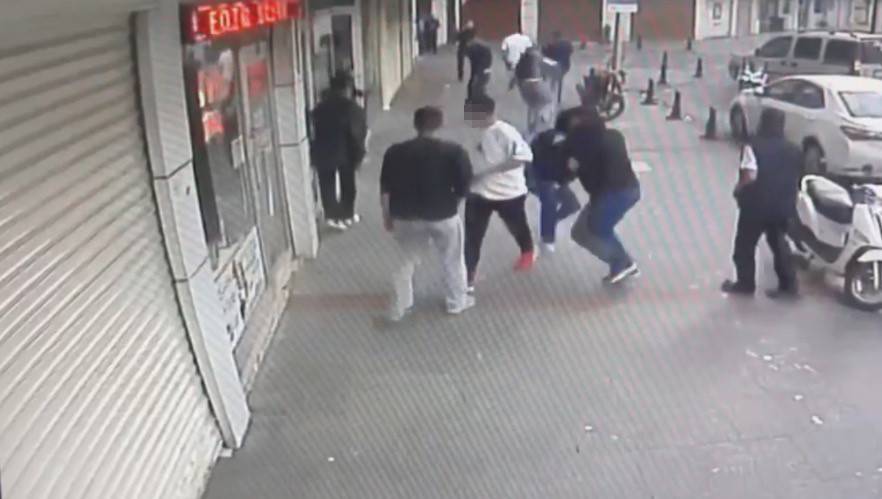 İki grup arasında silahlı kavga: Yaralılar var!