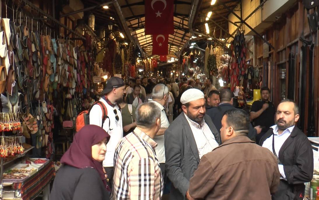 Gaziantep çarşılarına Şanlıurfa’dan turist akını!