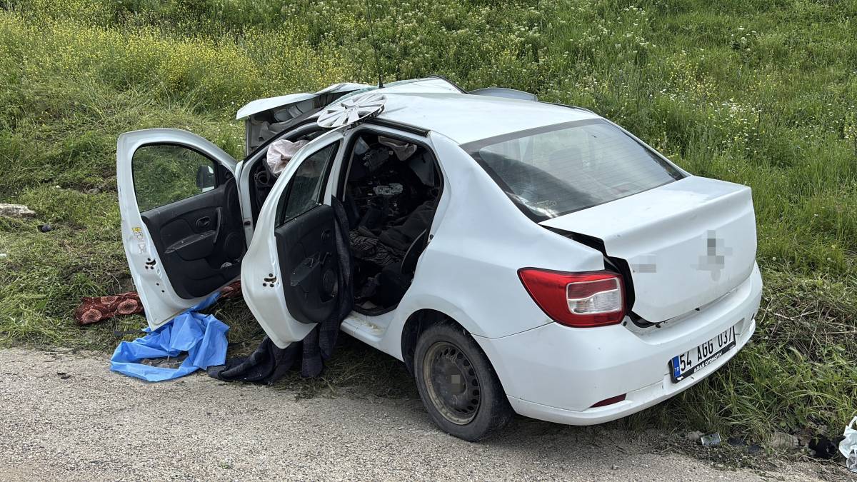 Otomobil istinat duvarına çarptı: Çok sayıda ölü var!