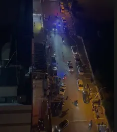 Urfa’da AVM önünde kavga: Taraflar kalabalık grupla yeniden geldi!