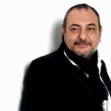 Reha Muhtar hastaneye kaldırıldı!