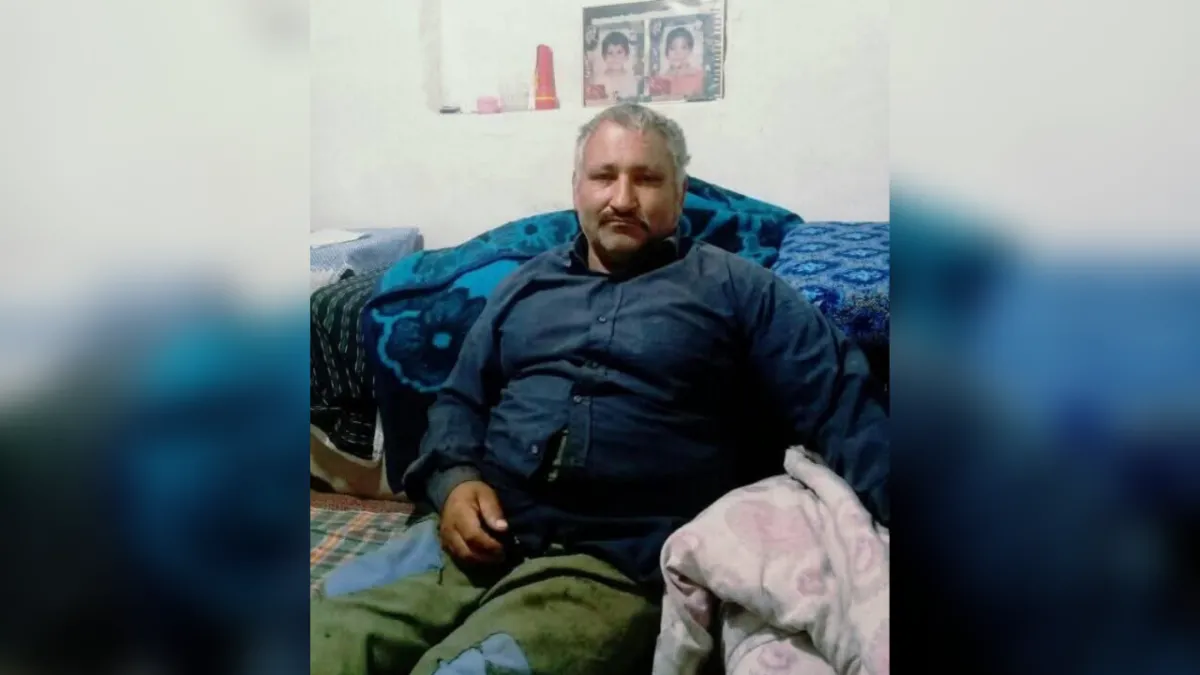 Devrilen traktörün altında can verdi! Feci kaza kamerada!