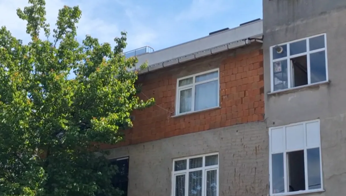 14 yıl önce boşandığı eski eşini silahla vurdu!