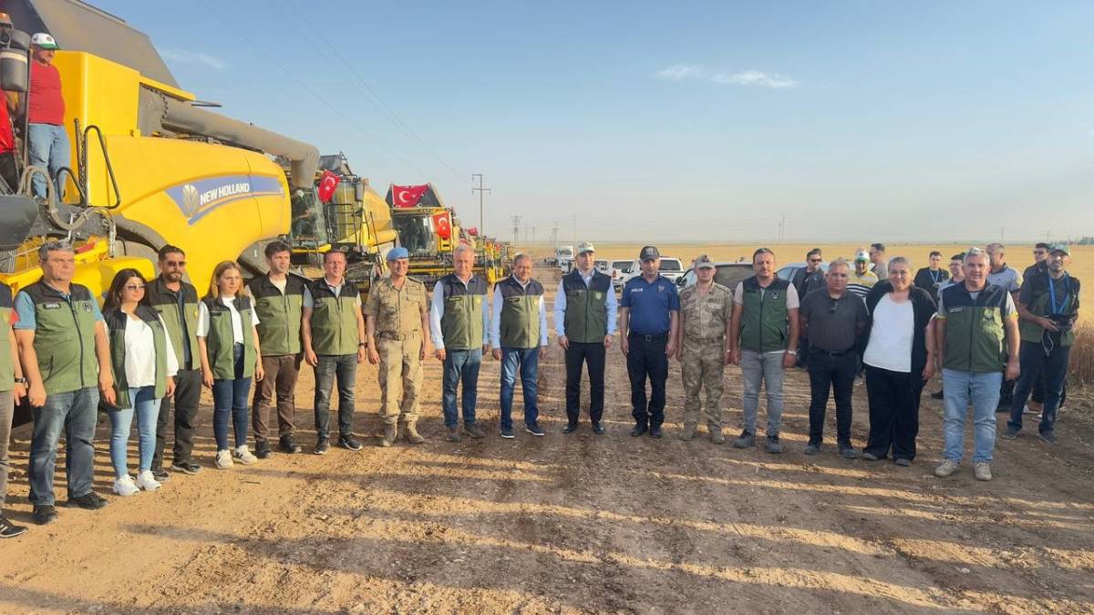 Vali Şıldak’ın katılımıyla TİGEM’de hasat başladı!