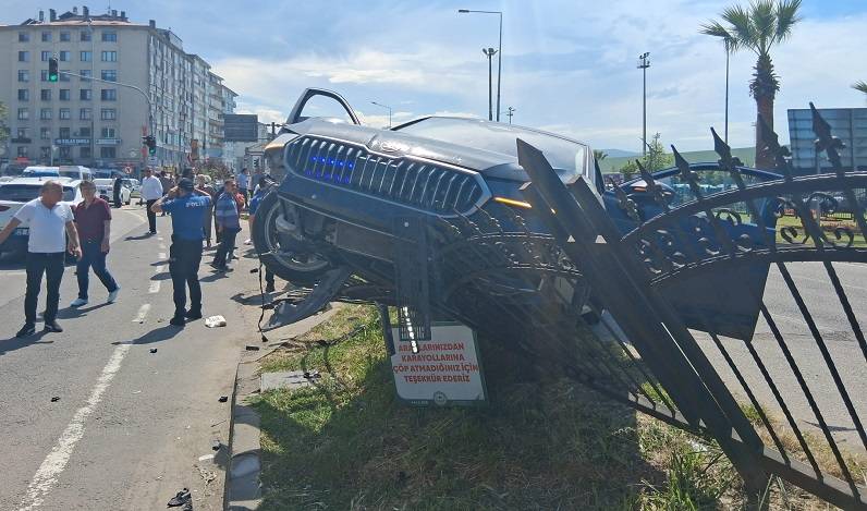 YRP Genel Başkan Yardımcısı Gezgin trafik kazası geçirdi!