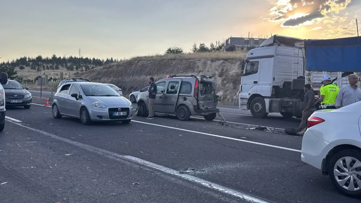Urfa'da zincirleme trafik kazası!