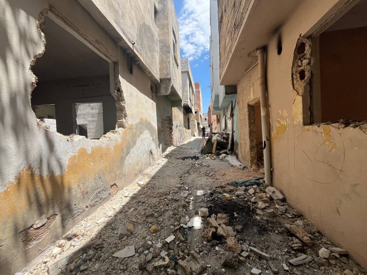 Urfa’da mahalleli isyan etti! Metruk evler madde bağımlılarına mesken oldu!