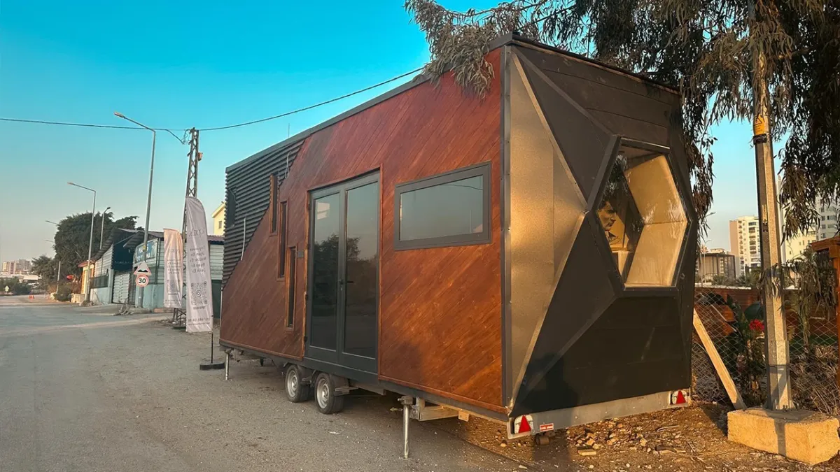Öğretmenin ‘tiny house'u çalınmıştı: Depoda bulundu!