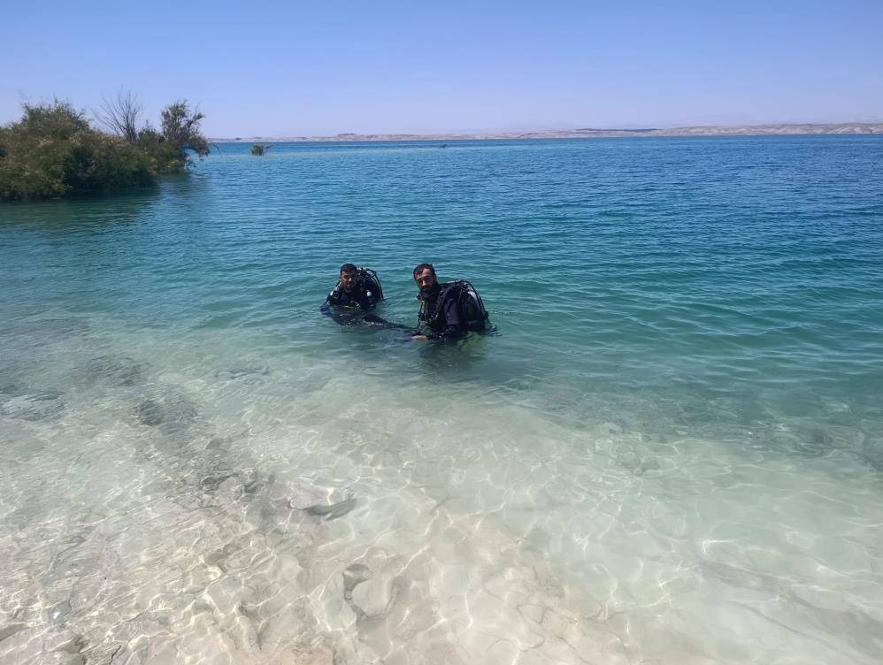 Urfa'da baraj gölüne giren çocuk boğuldu!