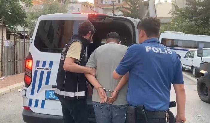 Zehir tacirlerine ağır darbe: Çok sayıda göz altı!