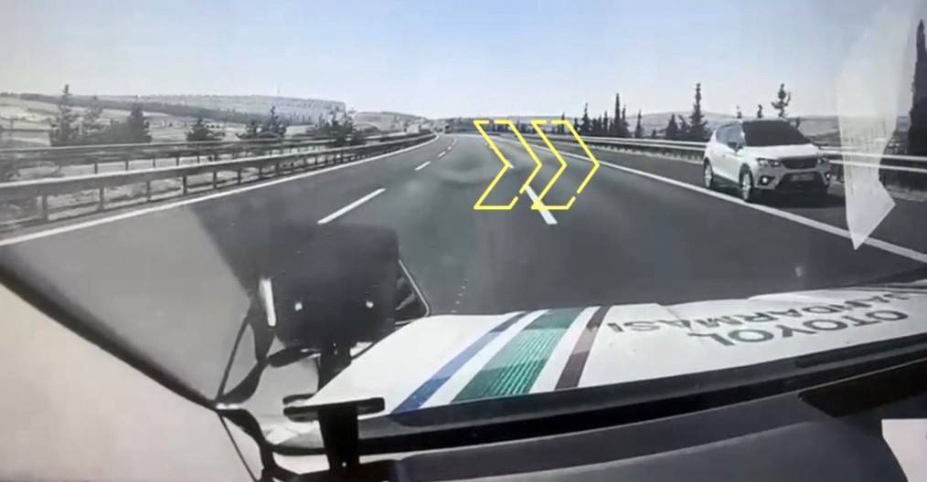 Urfa otoyolunda faciadan dönüldü: Ters yöne ceza yağdı!