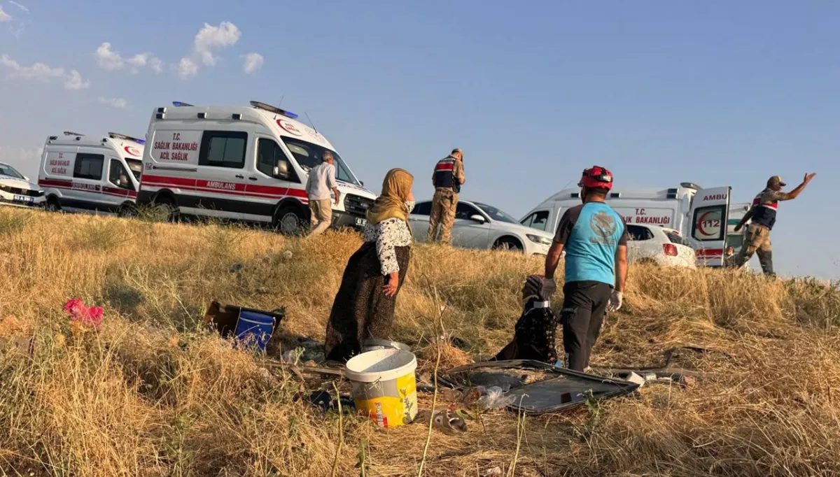 Urfa'da katliam gibi kaza: Çok sayıda yaralı var!