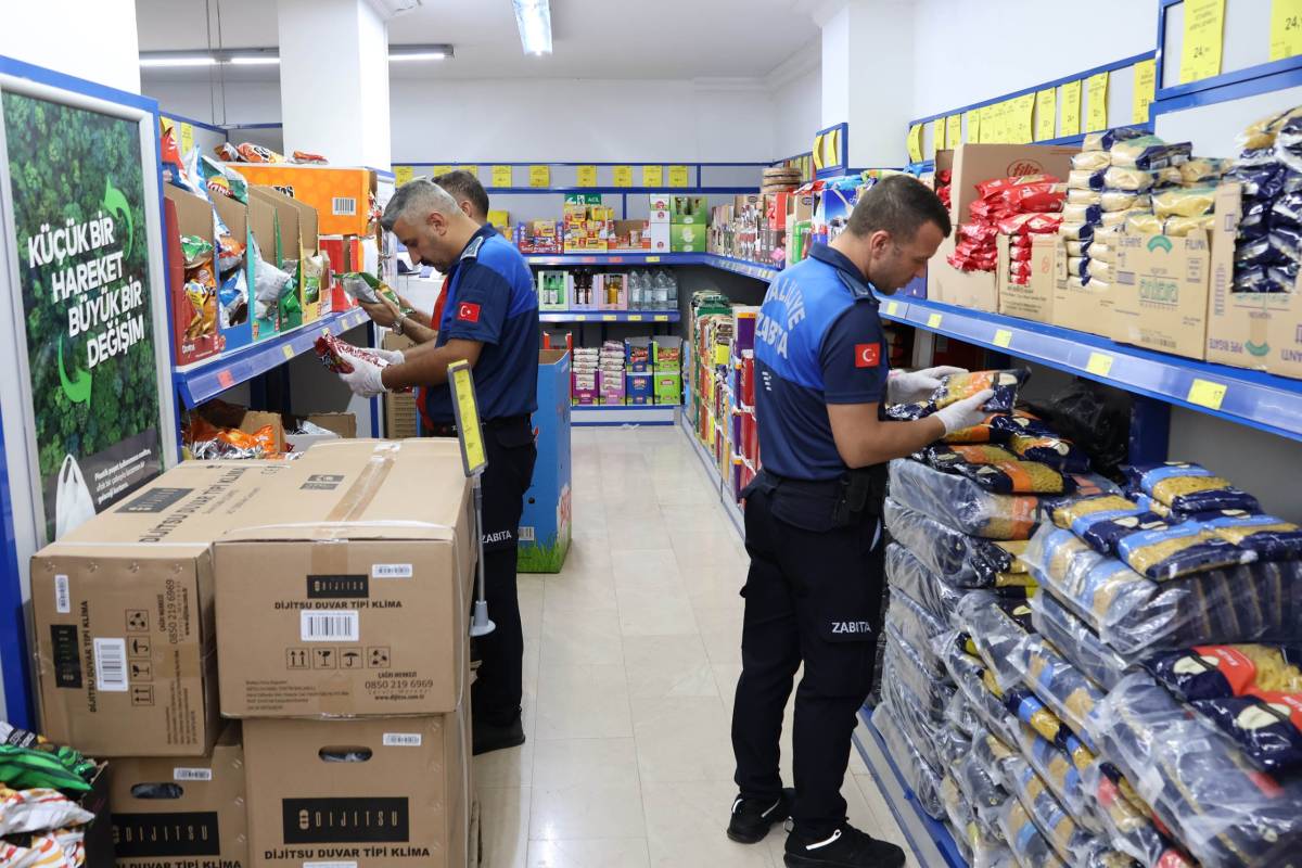 Haliliye zabıtasından marketlere sıkı denetim!