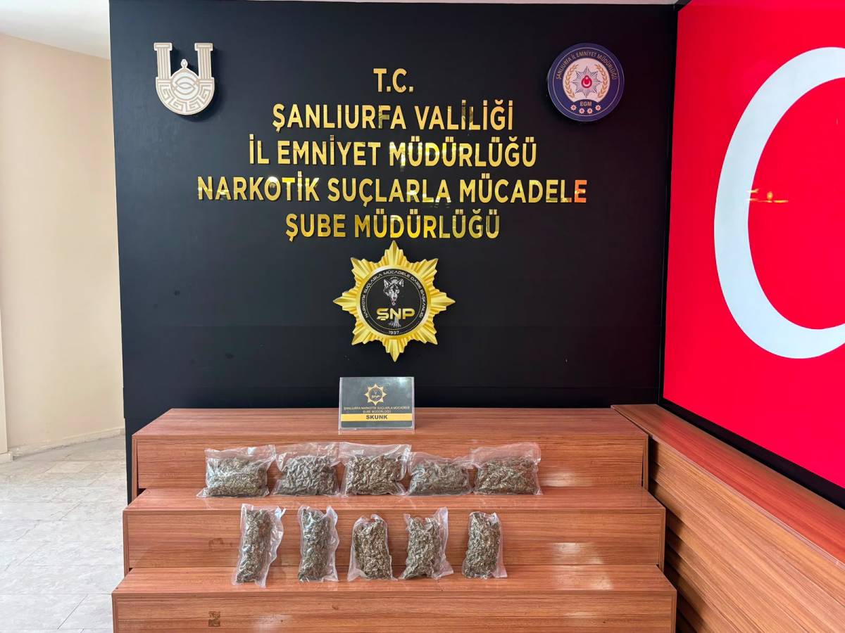 Otoyolda uyuşturucu operasyonu!