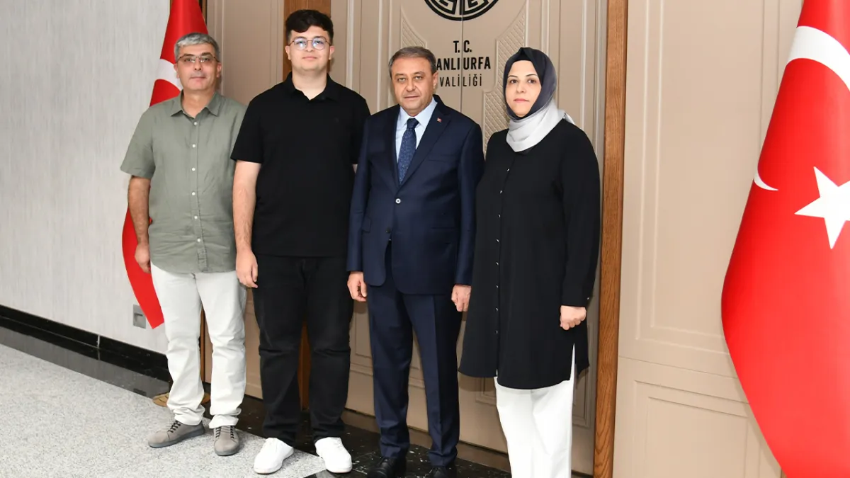 Vali Şıldak, derece yapan öğrencileri misafir etti!
