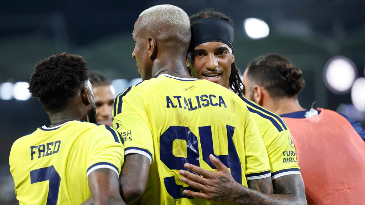 Fenerbahçe Şampiyonlar Ligi'nde play-off'ta!