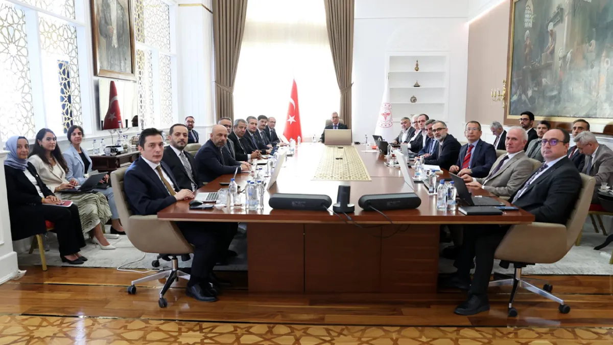 Bakan Memişoğlu Şanlıurfa Şehir Hastanesi çalışmalarını ele aldı!