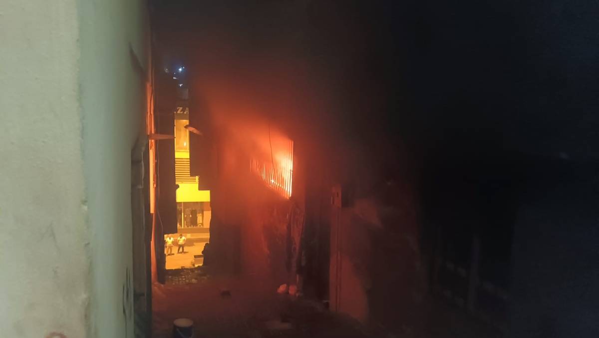 Urfa'da korku dolu dakikalar: Alevler bir anda her yeri sardı!