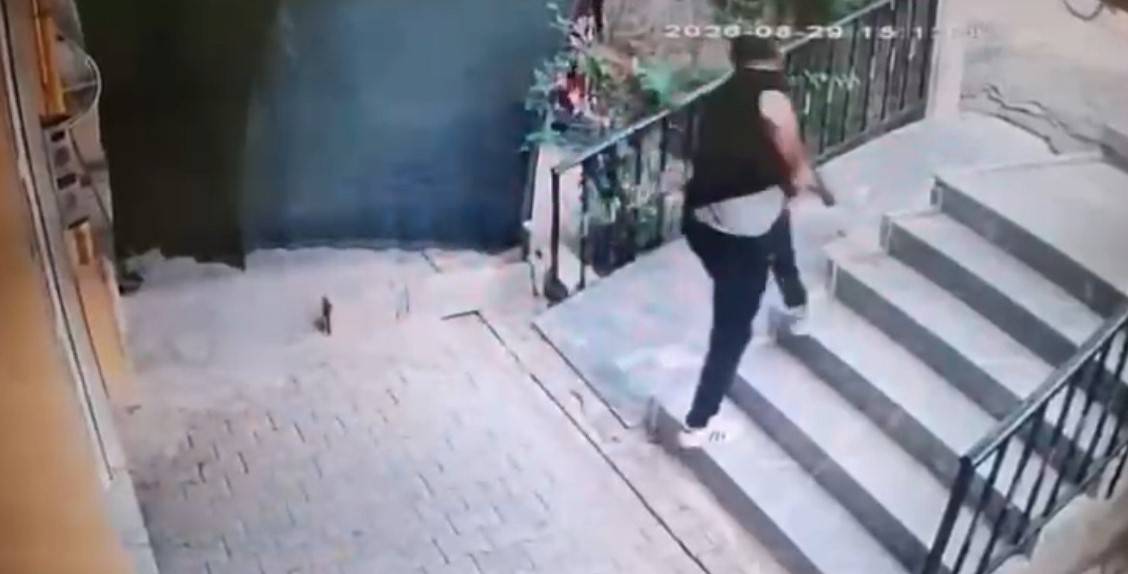 Şanlıurfa'da çocuk kavgası silahlı tehdide dönüştü!