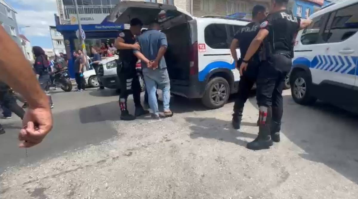 İki aile arasında çıkan kavga kanlı bitti!