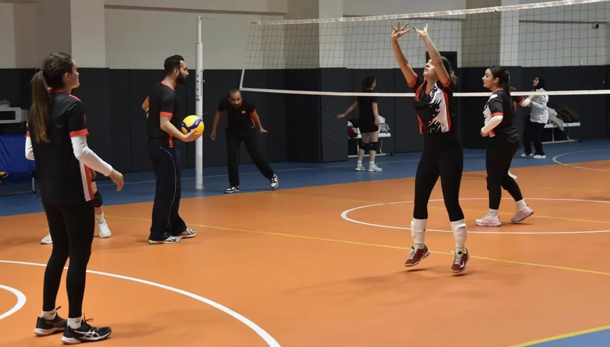 Siverek Kadın Voleybol Takımı ligden çekildiğini duyurdu!