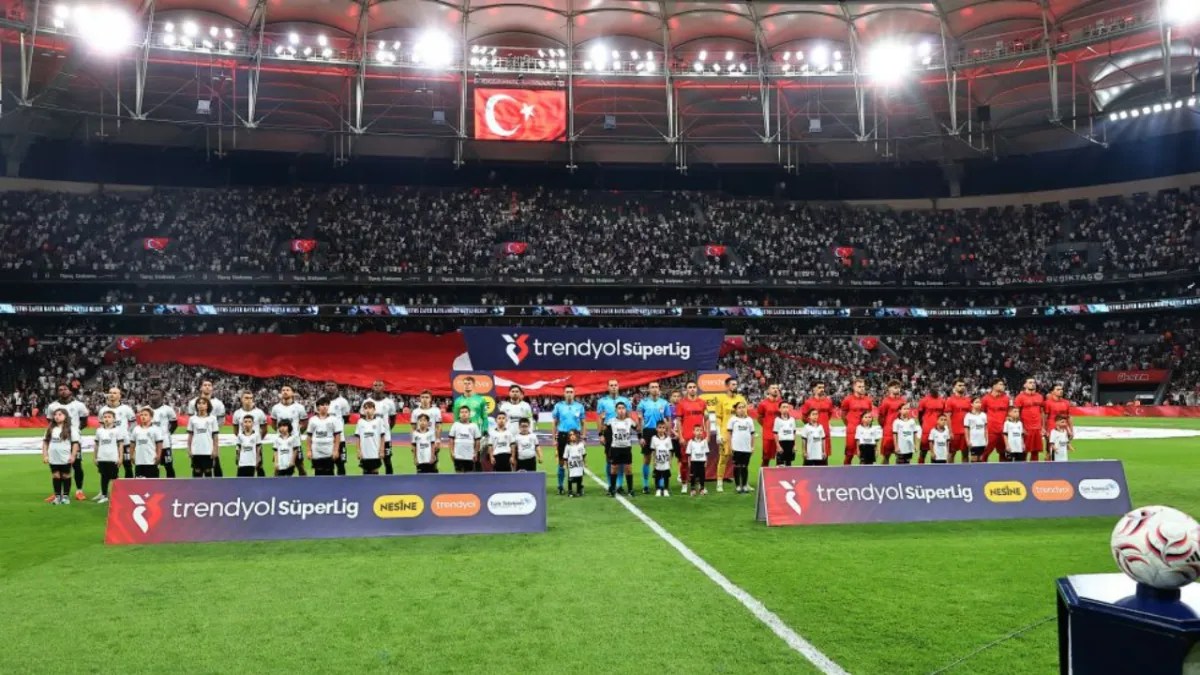 Dolmabahçe’de Vlahovic fırtınası: Beşiktaş 6-2 Çorum FK!