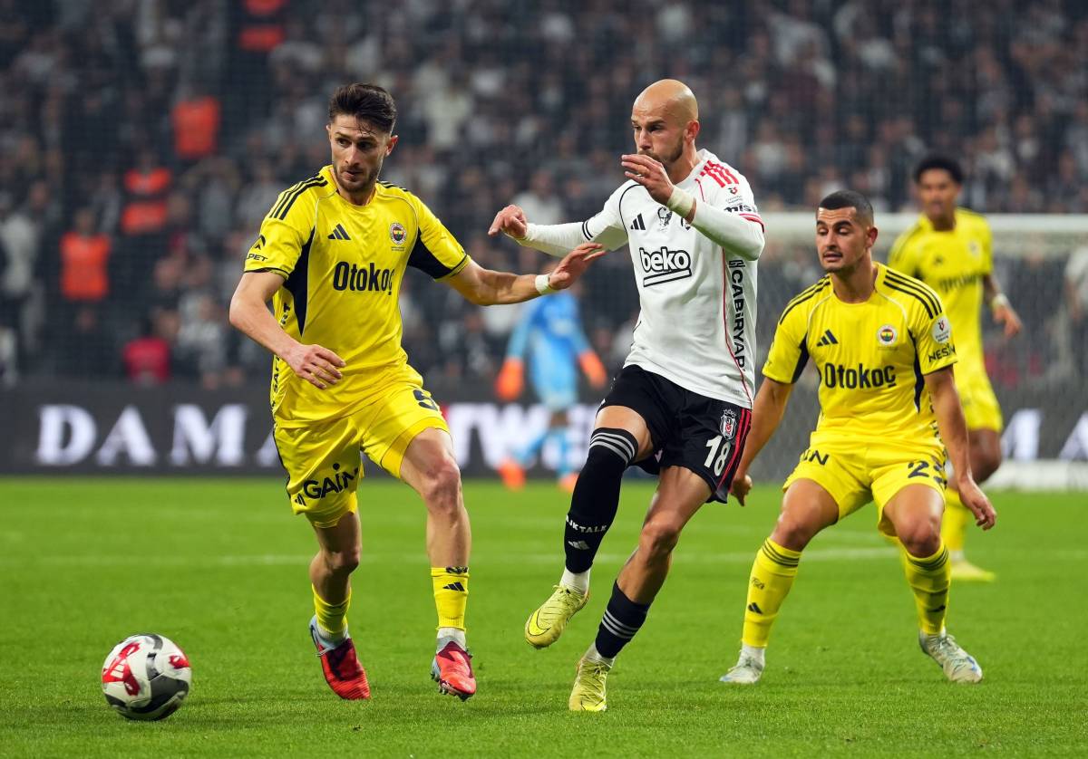 Fenerbahçe derbide yıkıldı: 4 haftada 2. mağlubiyet!