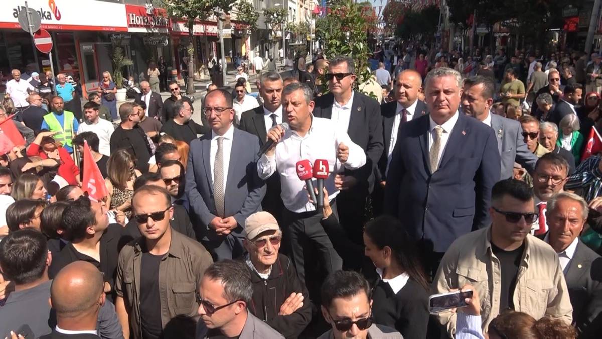 Yeni Parti lideri Özel: