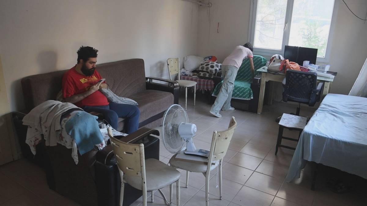 Deprem sonrası tedaviyi reddeden Barış sanal dünyaya tekrar döndü!