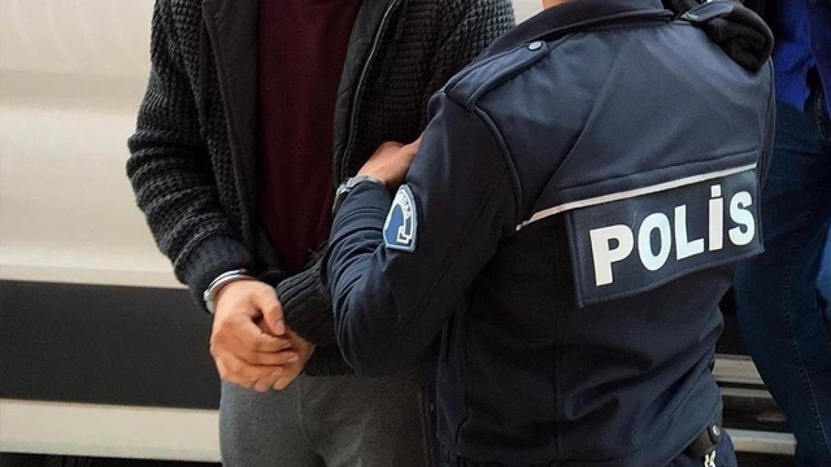 Bakan Gürlek duyurdu: 7 isim gözaltına alındı