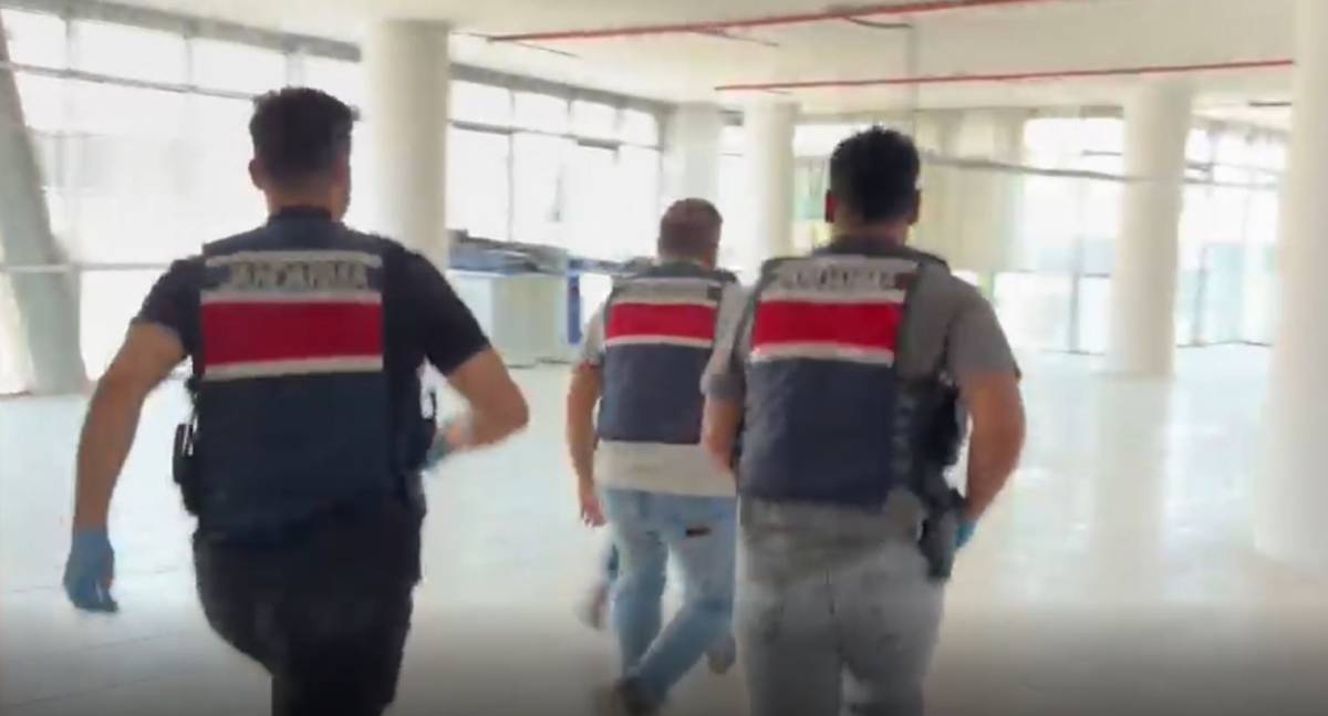 Zehir tacirlerine ağır darbe: 28 ilde dev operasyon!