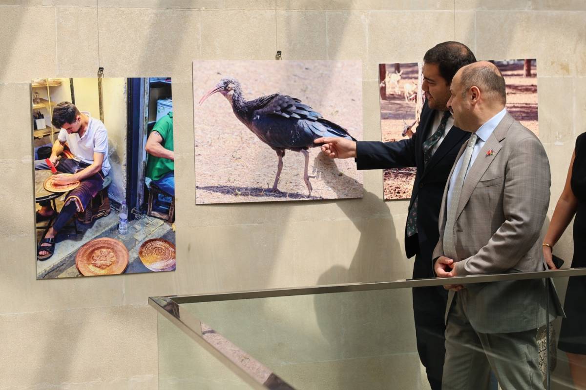 Urfa'nın fotoğrafları Bakü'de sergileniyor!
