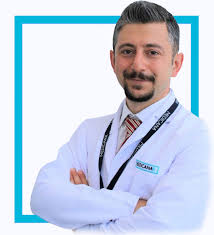 Karlı ve Buzlu Yollarda Güvenli Yürüyüş İçin Altın Kurallar